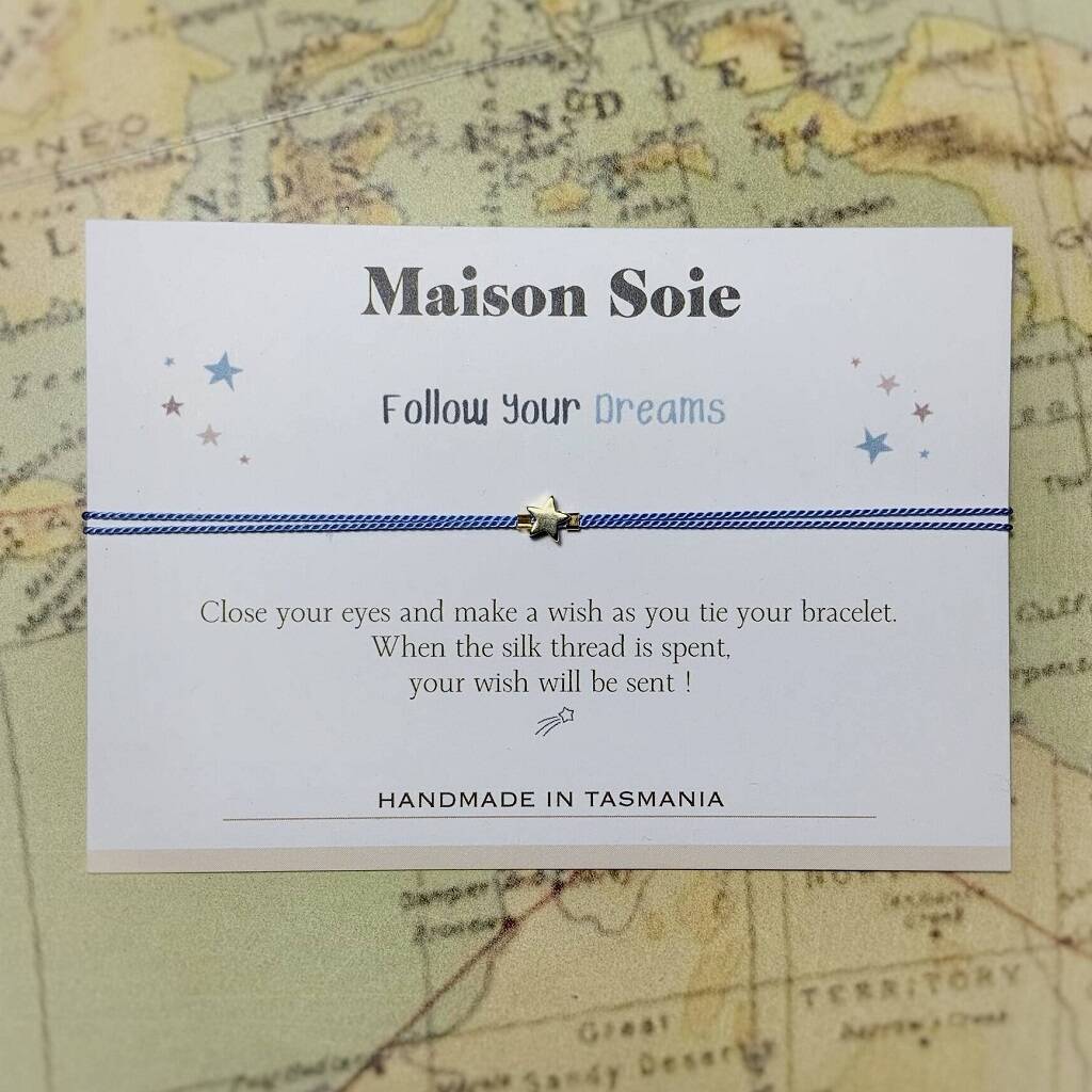 'Follow Your Dreams' Wish Bracelet shown displayed on its presentation card